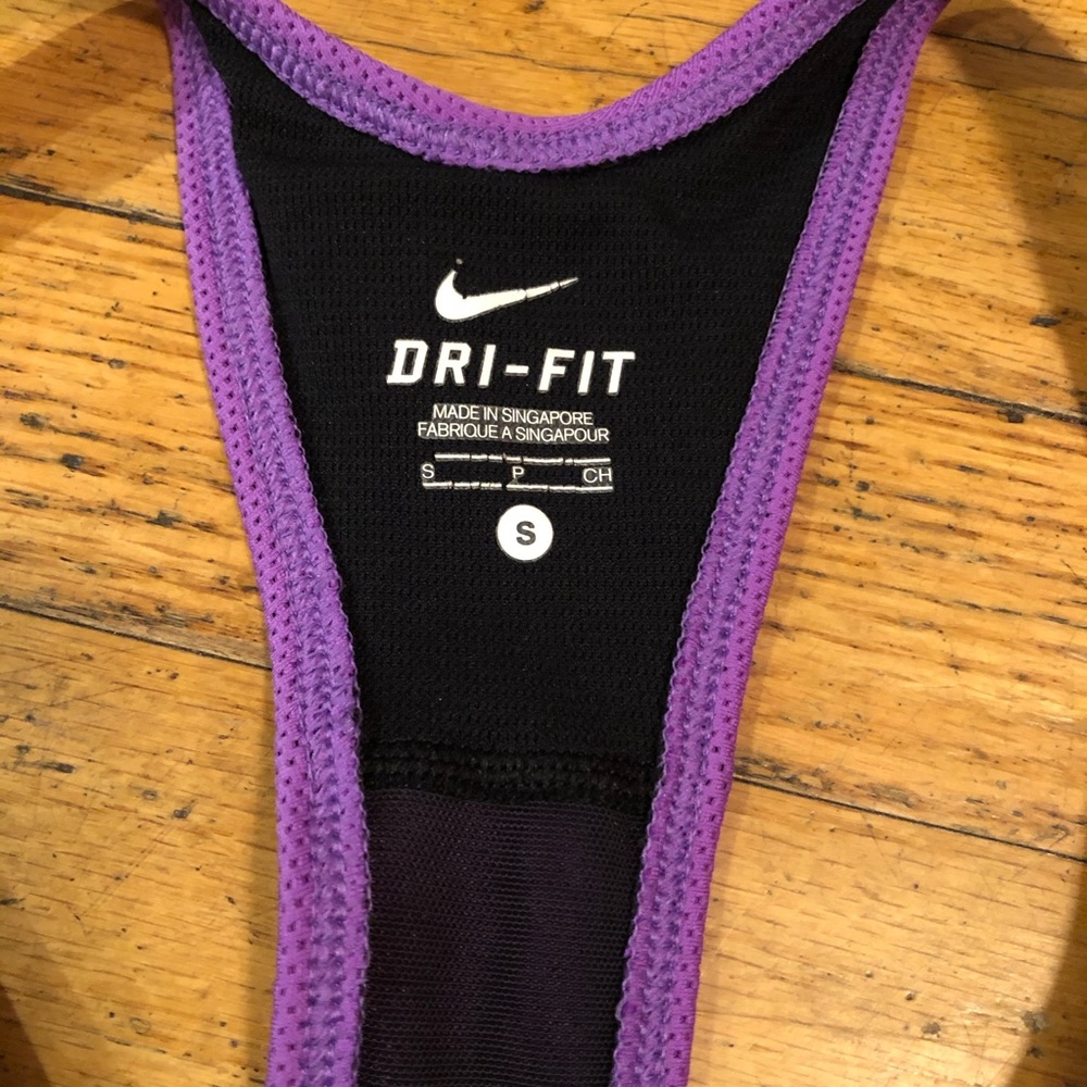 Nike Dri-Fit Racerback - Picture 4 of 4